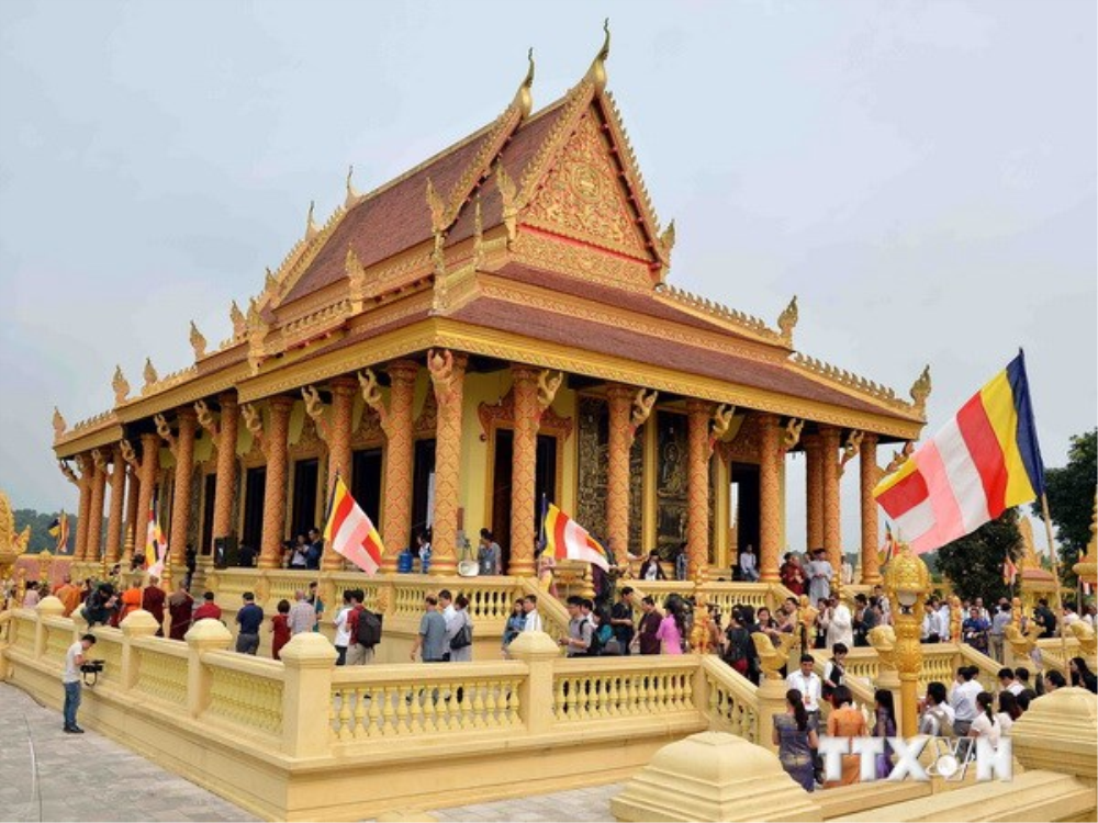 Tổ chức Đại lễ dâng Y Kathina lần đầu tiên tại Hà Nội